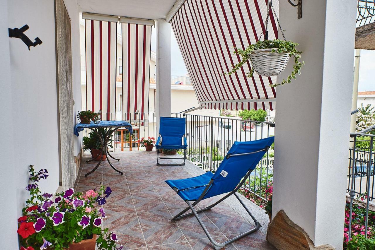 5 Min Front The Beach - Cala Luna House Cala Gonone Eksteriør bilde